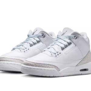 Jordan Kids Sneakers in White and Gray